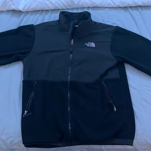 Black North Face Fleece (Boys XL)